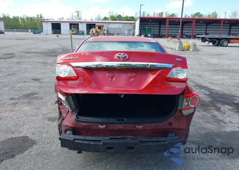 2013 Toyota Corolla Le z USA, uszkodzony, nr VIN 5YFBU4EE2DP084309